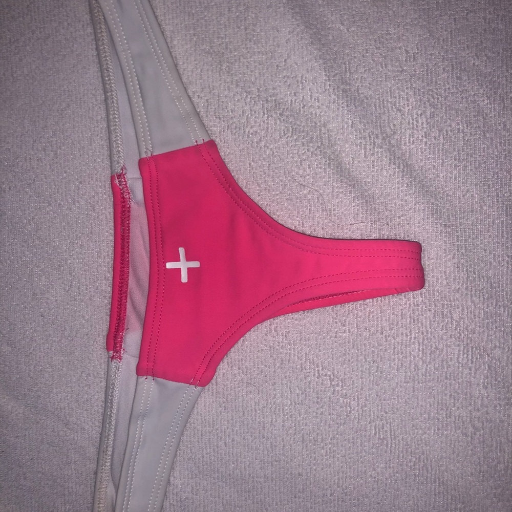 Pink Coulbourne Bottoms 💓 - Picture 4 of 5